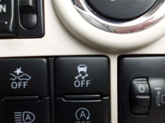 DAIHATSU MOVE canbus 4WD 2018