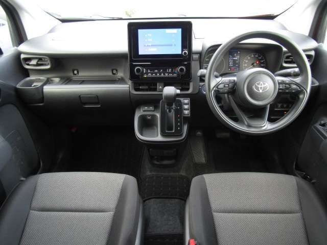 TOYOTA SIENTA HYBRID 2023