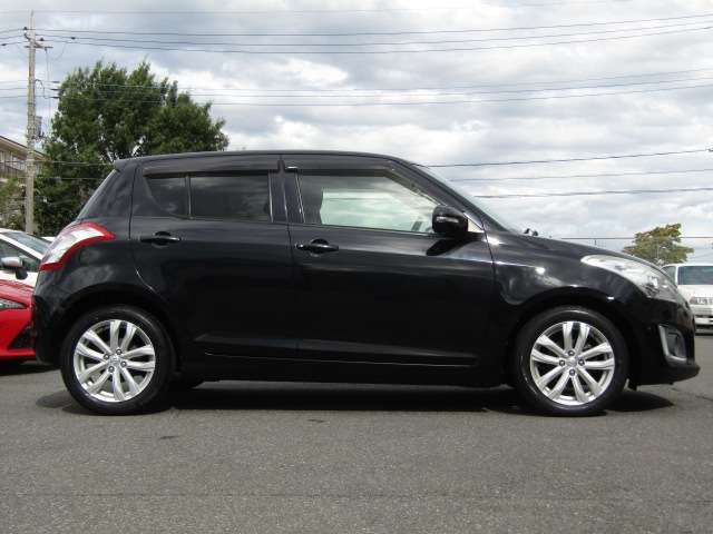 SUZUKI SWIFT 2014