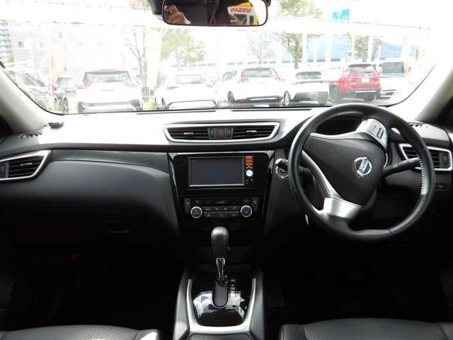 NISSAN X-TRAIL 4WD 2016