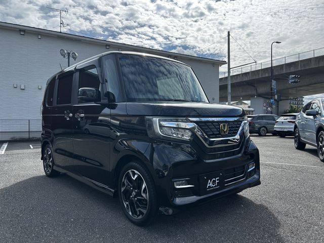 HONDA N BOX CUSTOM 2017