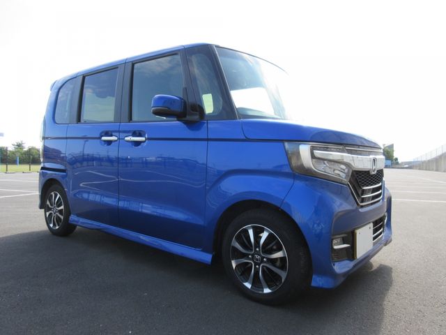 HONDA N BOX CUSTOM 2018