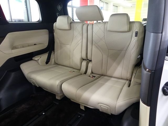 TOYOTA ALPHARD hybrid 2024