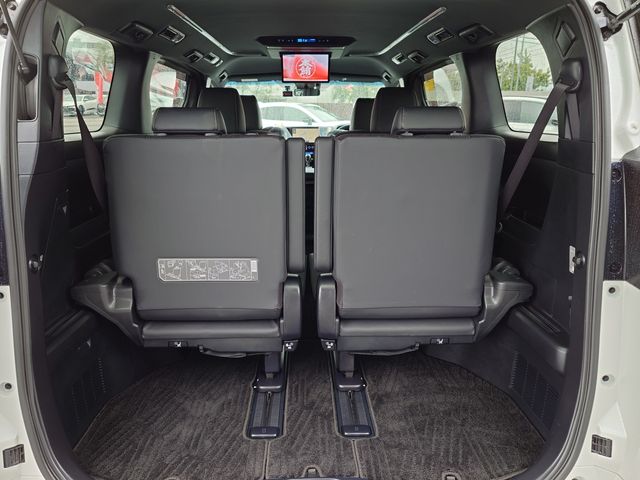 TOYOTA ALPHARD hybrid 4WD 2021