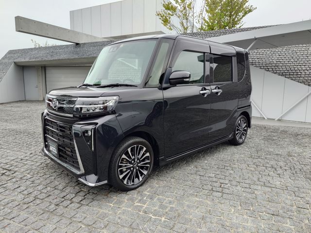 DAIHATSU TANTO CUSTOM 2022