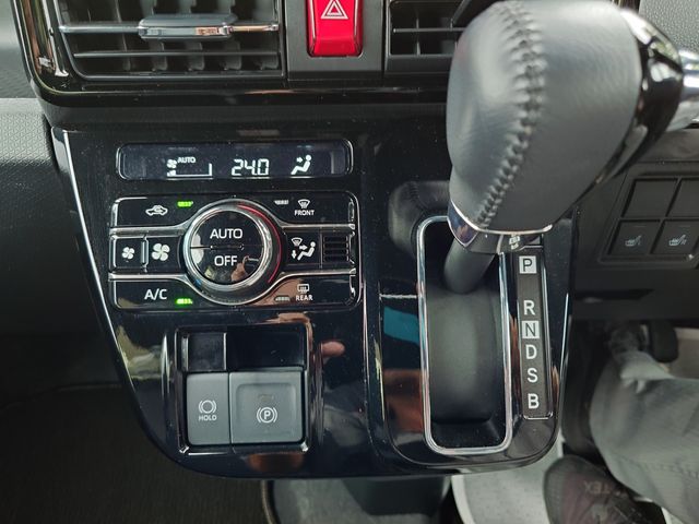 DAIHATSU TANTO CUSTOM 2022