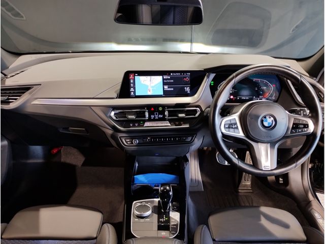 BMW BMW 1series 2023