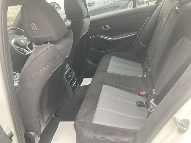 BMW BMW 3series sedan 2024