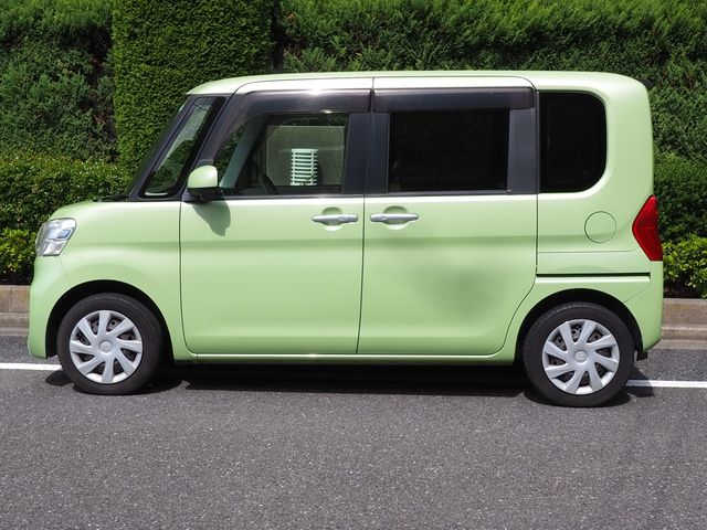 DAIHATSU TANTO 2014