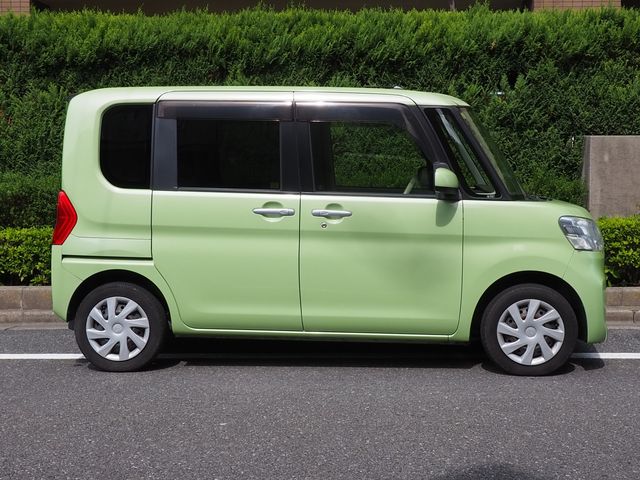 DAIHATSU TANTO 2014