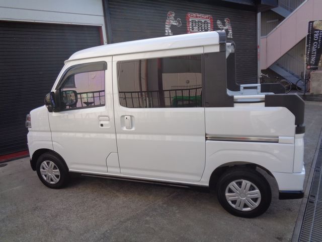 DAIHATSU ATRAI deckvan 4WD 2022