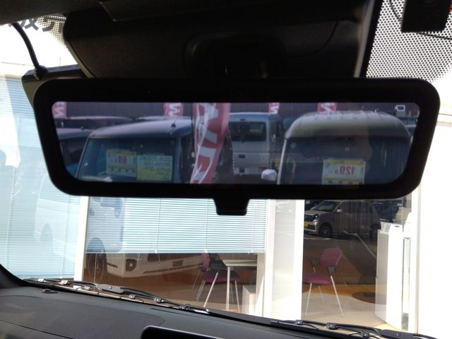 TOYOTA HIACE van 4WD 2023