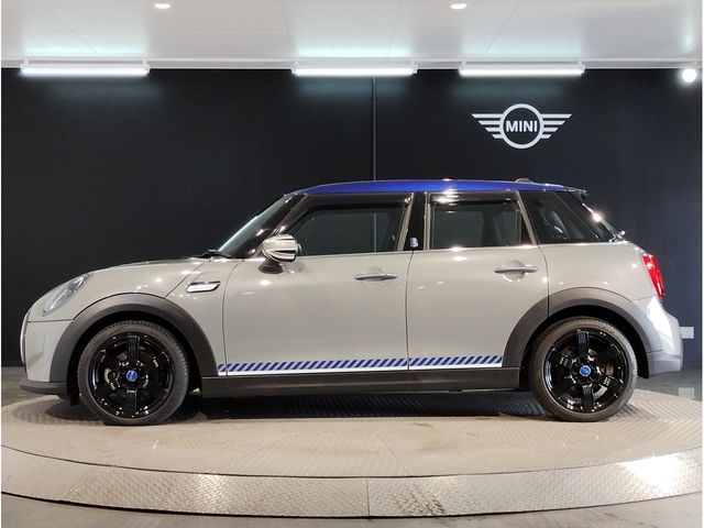 BMW MINI COOPER D 5DOOR 2022