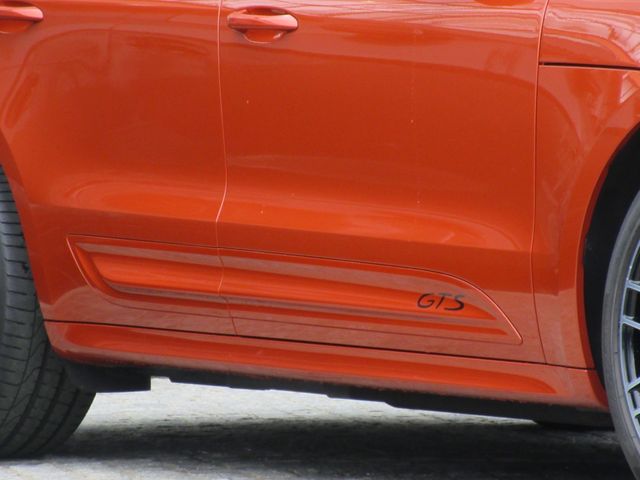 PORSCHE PORSCHE Macan 2024