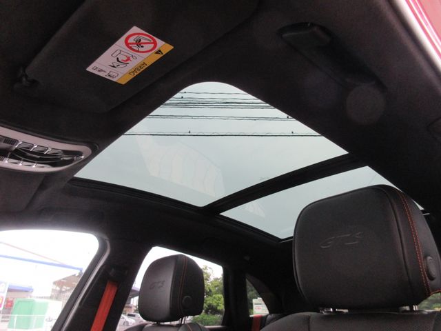 PORSCHE PORSCHE Macan 2024