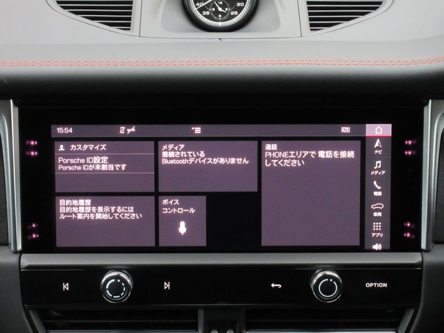 PORSCHE PORSCHE Macan 2024