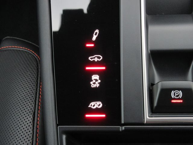 PORSCHE PORSCHE Macan 2024