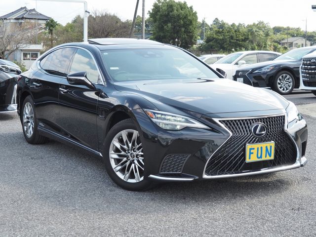 TOYOTA LEXUS LS500h 4WD 2021