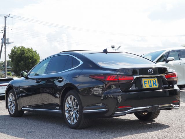 TOYOTA LEXUS LS500h 4WD 2021