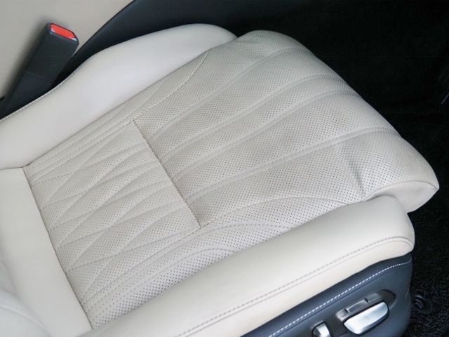 TOYOTA LEXUS LS500h 4WD 2021