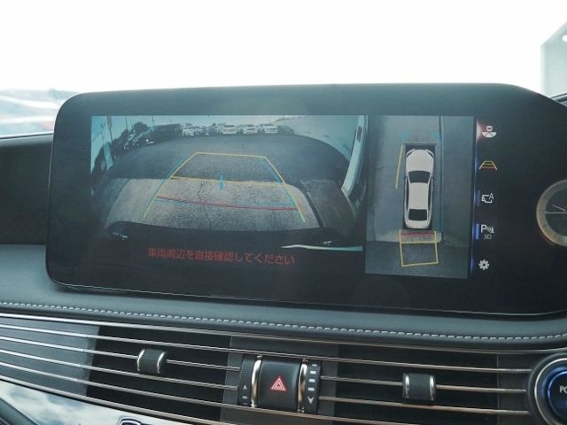 TOYOTA LEXUS LS500h 4WD 2021