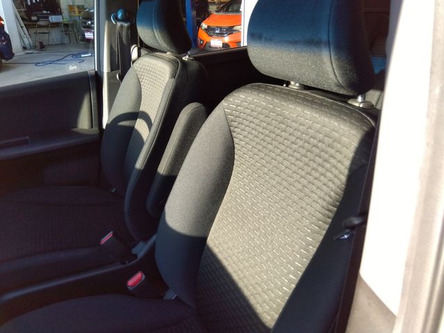 HONDA FREED Spike 2010