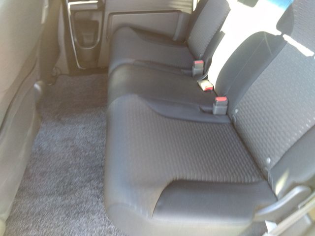 HONDA FREED Spike 2010