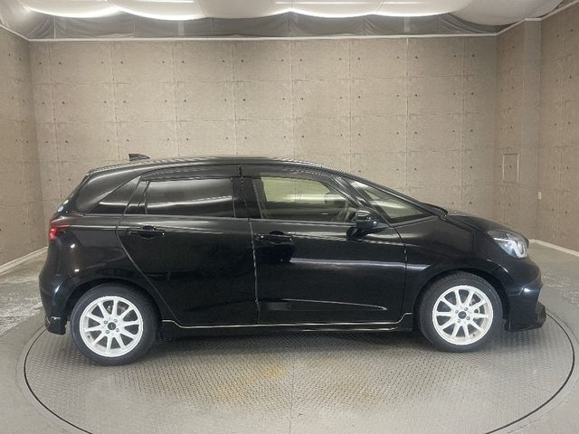 HONDA FIT e:HEV 2020