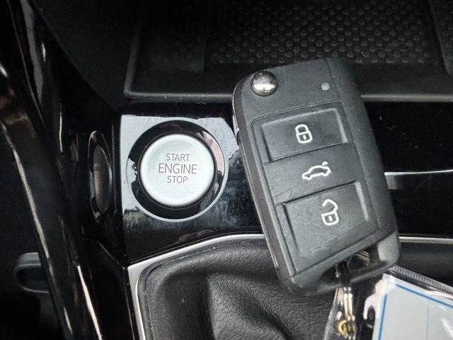 VOLKSWAGEN VOLKSWAGEN T-Cross 2020