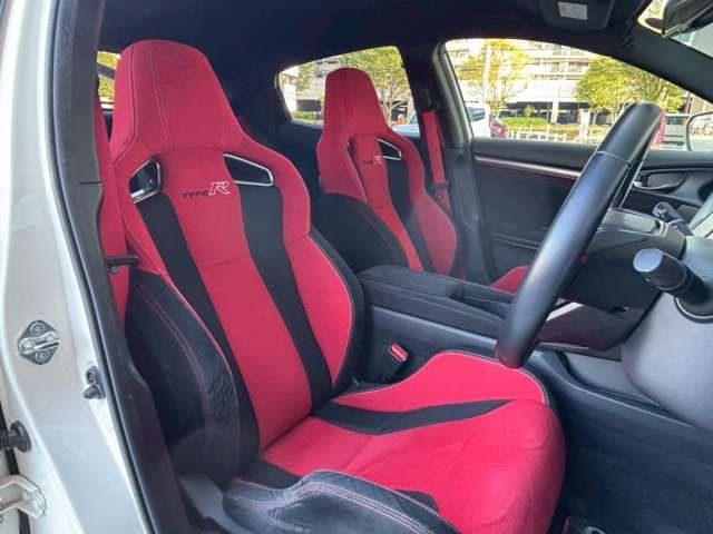 HONDA CIVIC hatchback 2019