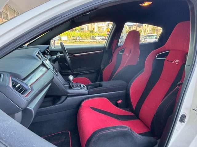 HONDA CIVIC hatchback 2019