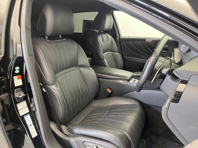 TOYOTA LEXUS LS500h 4WD 2018