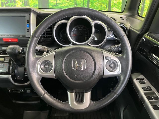 HONDA N BOX CUSTOM 2016