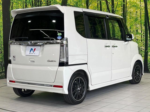 HONDA N BOX CUSTOM 2016