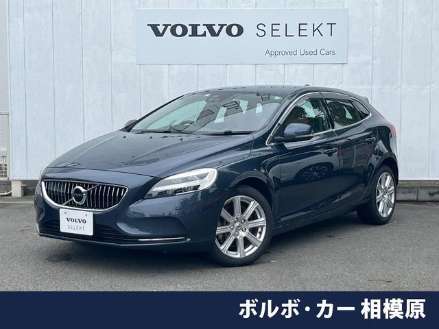 VOLVO VOLVO V40 2017