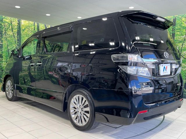 TOYOTA VELLFIRE 2014