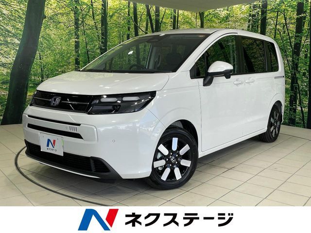 HONDA FREED e:HEV 2025