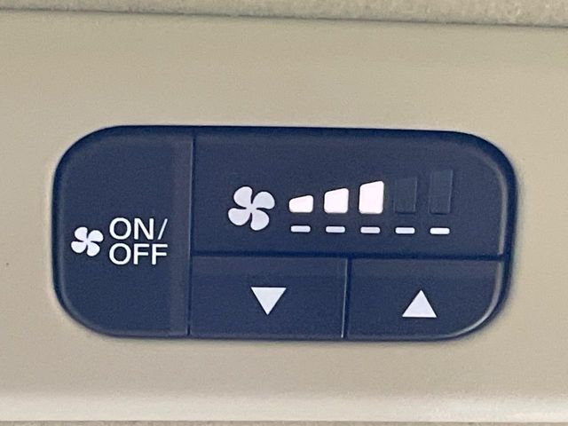 HONDA FREED e:HEV 2025