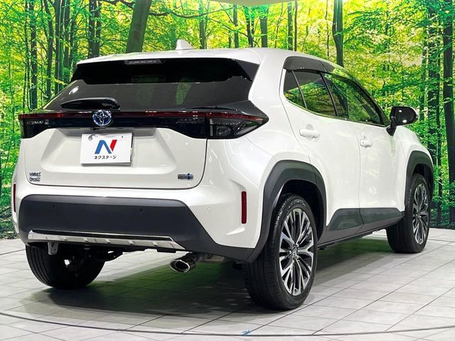 TOYOTA YARIS CROSS HYBRID 2021