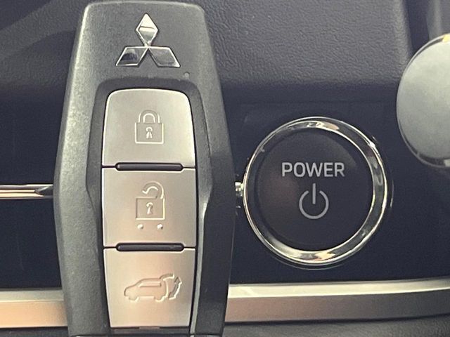 MITSUBISHI OUTLANDER PHEV 2022