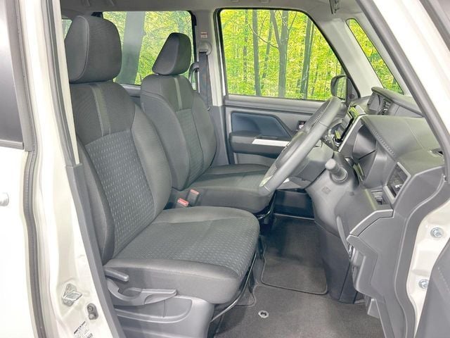 TOYOTA ROOMY 4WD 2024