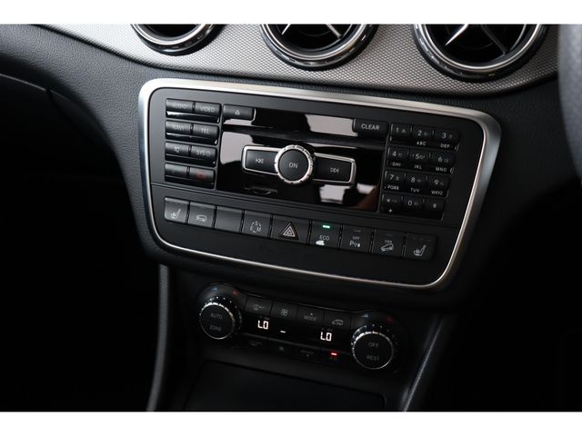 MERCEDES BENZ MERCEDES BENZ GLA class 2014