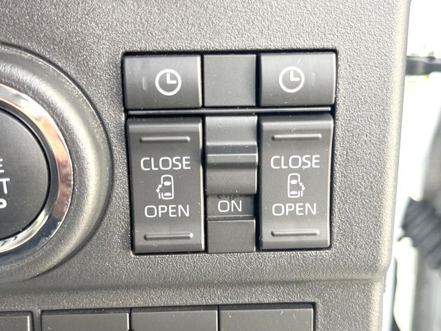 DAIHATSU ATRAI van 2022