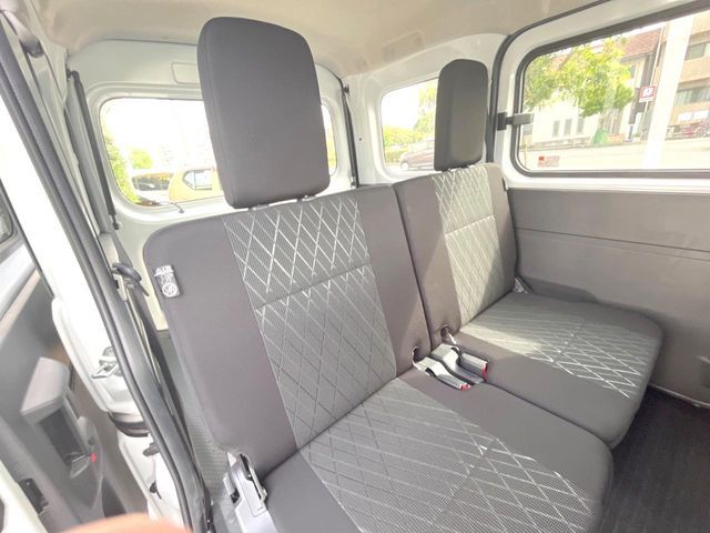 DAIHATSU ATRAI van 2022