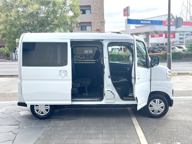 DAIHATSU ATRAI van 2022