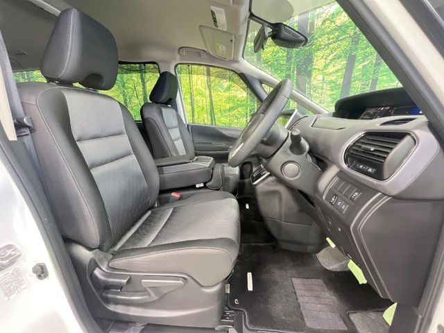 NISSAN SERENA  S-HYBRID 2020