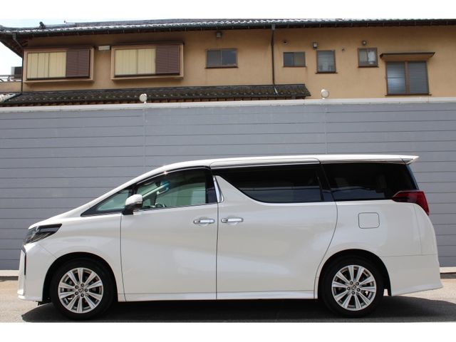 TOYOTA ALPHARD 2019