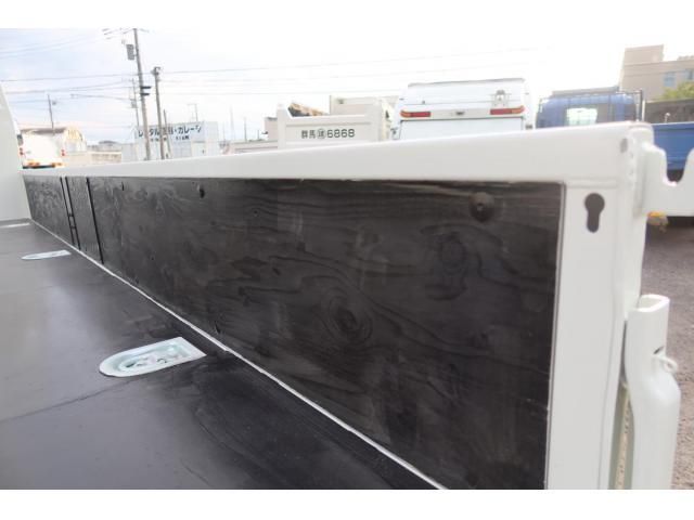 MITSUBISHI CANTER 2019