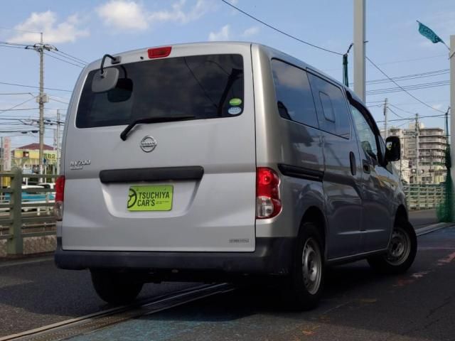 NISSAN NV200 VANETTE van 2017