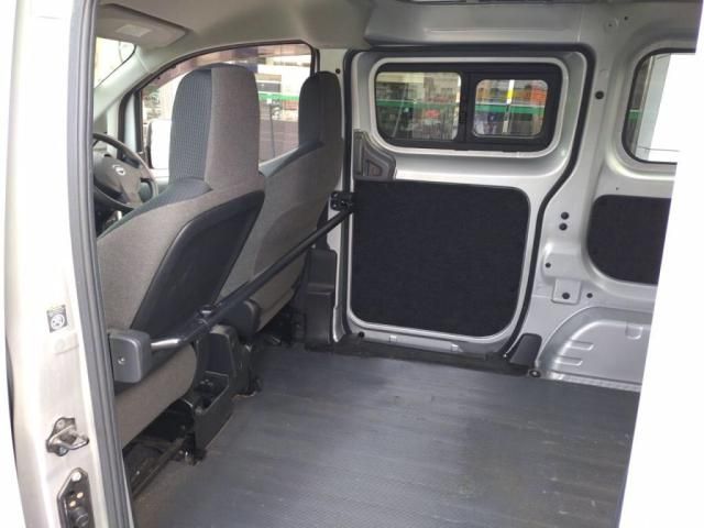 NISSAN NV200 VANETTE van 2017